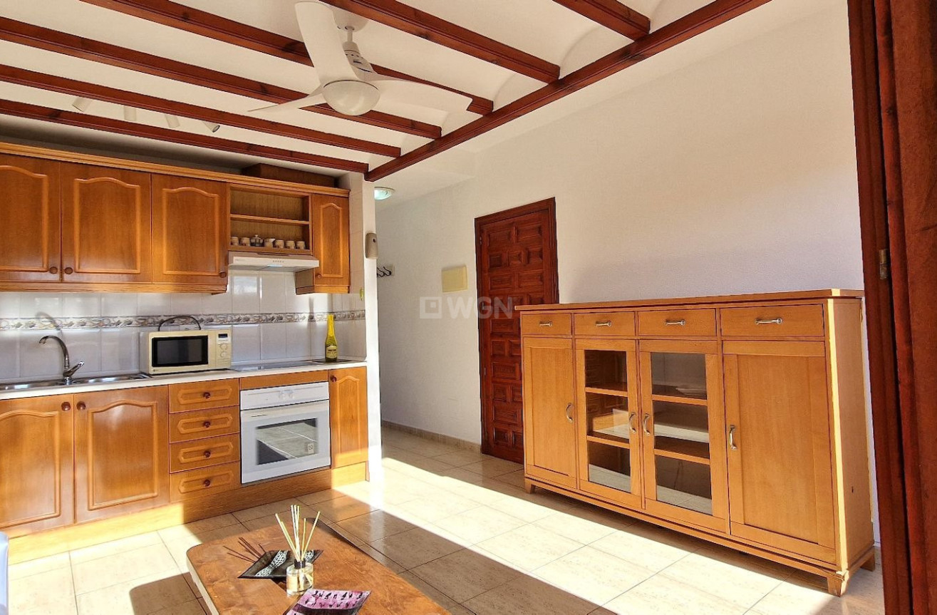 Resale - Apartment / flat - Orihuela Costa - Costa Blanca