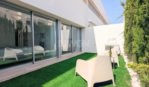 Reventa - Apartamento / piso - Los Balcones - Costa Blanca