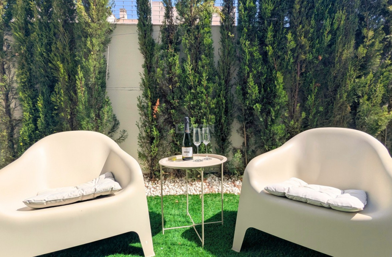 Reventa - Apartamento / piso - Los Balcones - Costa Blanca