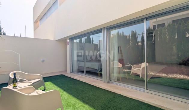 Reventa - Apartamento / piso - Los Balcones - Costa Blanca
