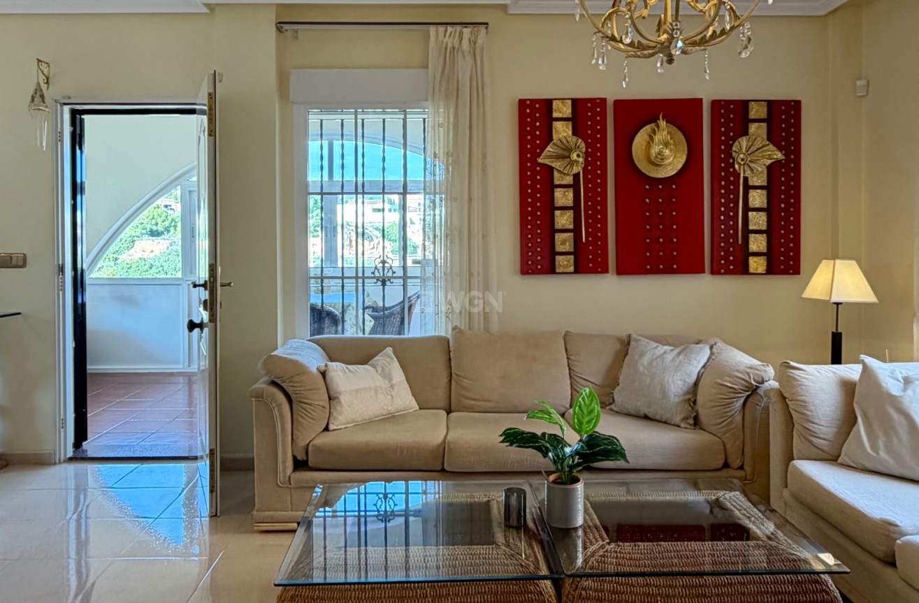 Odsprzedaż - Villa - Orihuela Costa - Costa Blanca