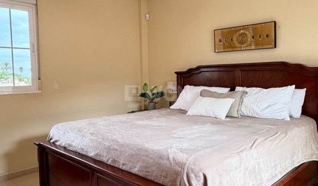 Odsprzedaż - Villa - Orihuela Costa - Costa Blanca