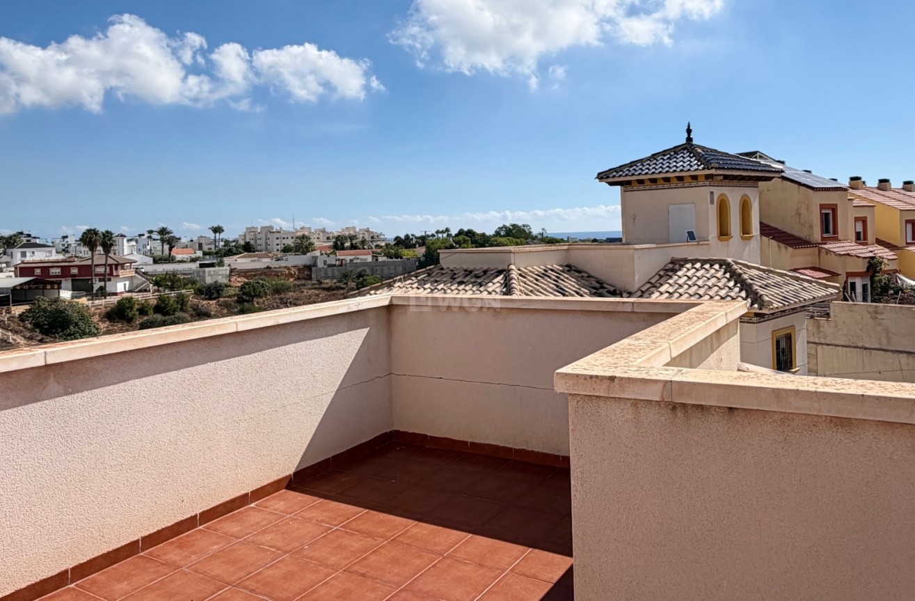 Odsprzedaż - Villa - Orihuela Costa - Costa Blanca