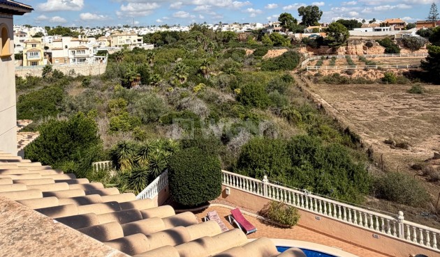 Odsprzedaż - Villa - Orihuela Costa - Costa Blanca