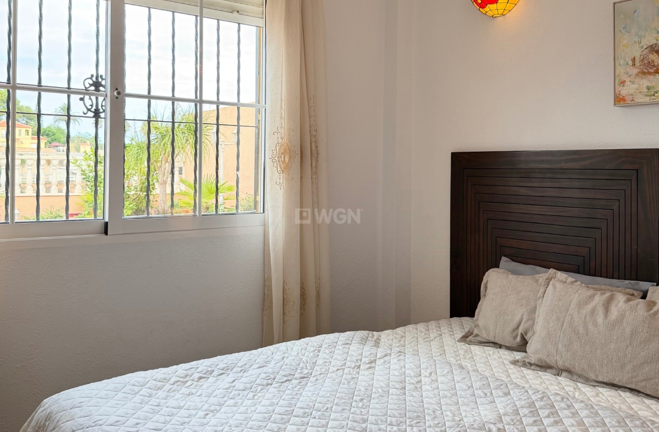 Odsprzedaż - Villa - Orihuela Costa - Costa Blanca