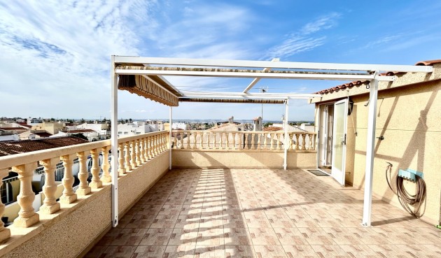 Odsprzedaż - Kamienica - Torrevieja - Costa Blanca