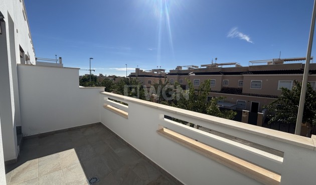 Odsprzedaż - Kamienica - Torre de la Horadada - Costa Blanca