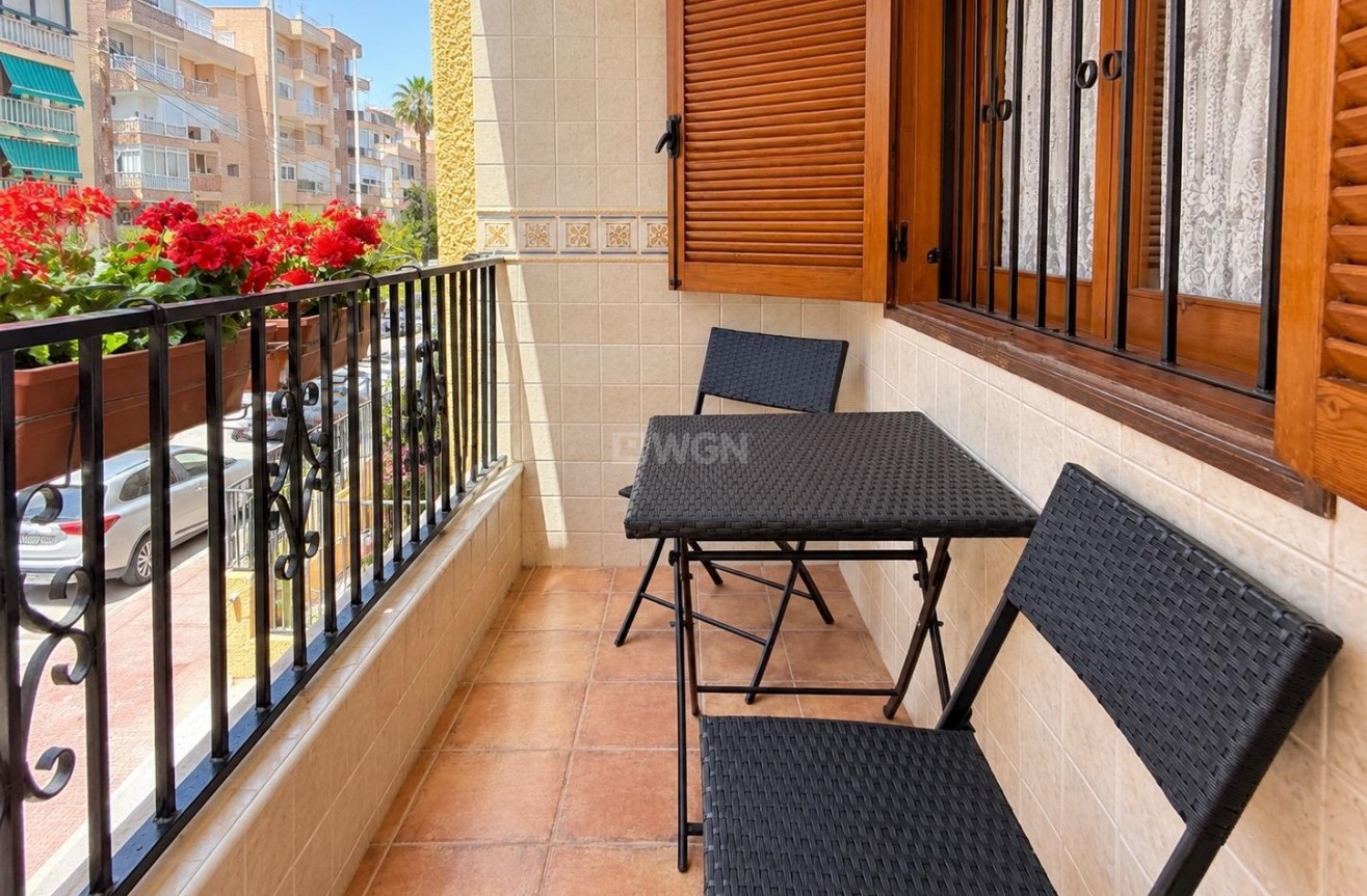 Reventa - Apartamento / piso - Torrevieja - Los Europeos
