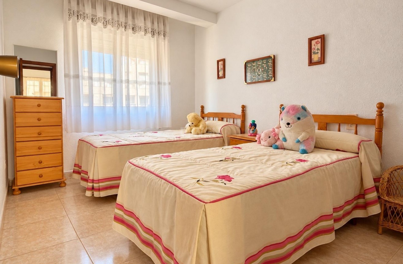 Reventa - Apartamento / piso - Torrevieja - Los Europeos