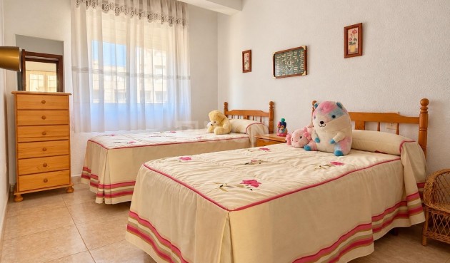 Reventa - Apartamento / piso - Torrevieja - Los Europeos
