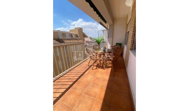Resale - Apartment / flat - Pilar de la Horadada - La Torre de la Horadada