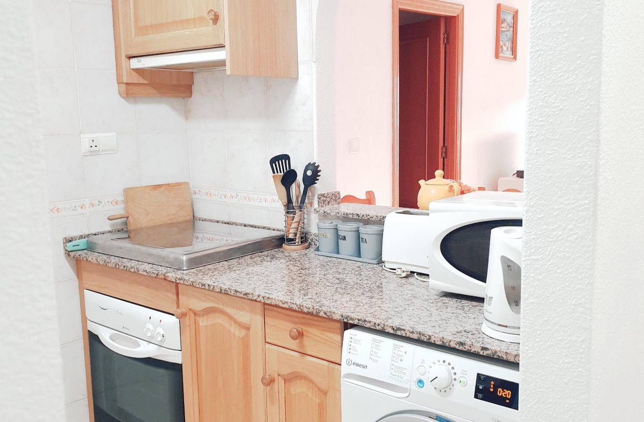 Wiederverkauf - Wohnung - Torrevieja - PARQUE DE LAS NACIONES