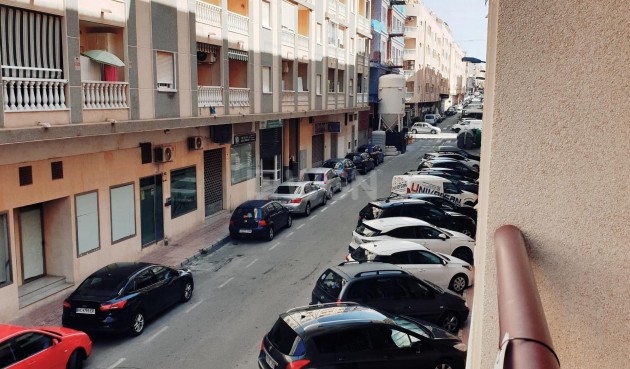 Wiederverkauf - Wohnung - Torrevieja - PARQUE DE LAS NACIONES