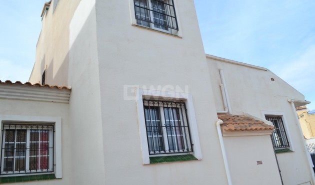 Odsprzedaż - Villa - Orihuela Costa - La Zenia