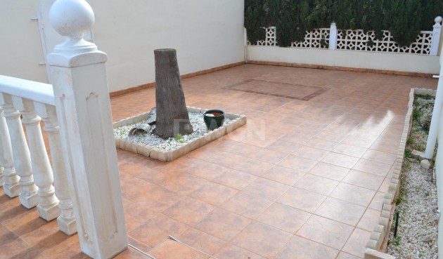 Odsprzedaż - Villa - Orihuela Costa - La Zenia