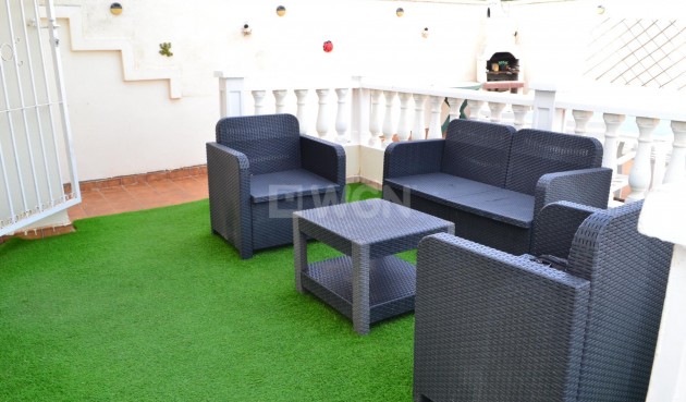 Odsprzedaż - Villa - Orihuela Costa - La Zenia