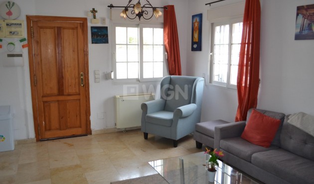 Odsprzedaż - Villa - Orihuela Costa - La Zenia