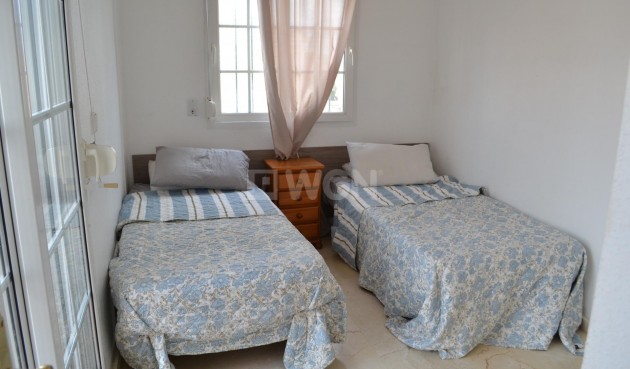 Odsprzedaż - Villa - Orihuela Costa - La Zenia