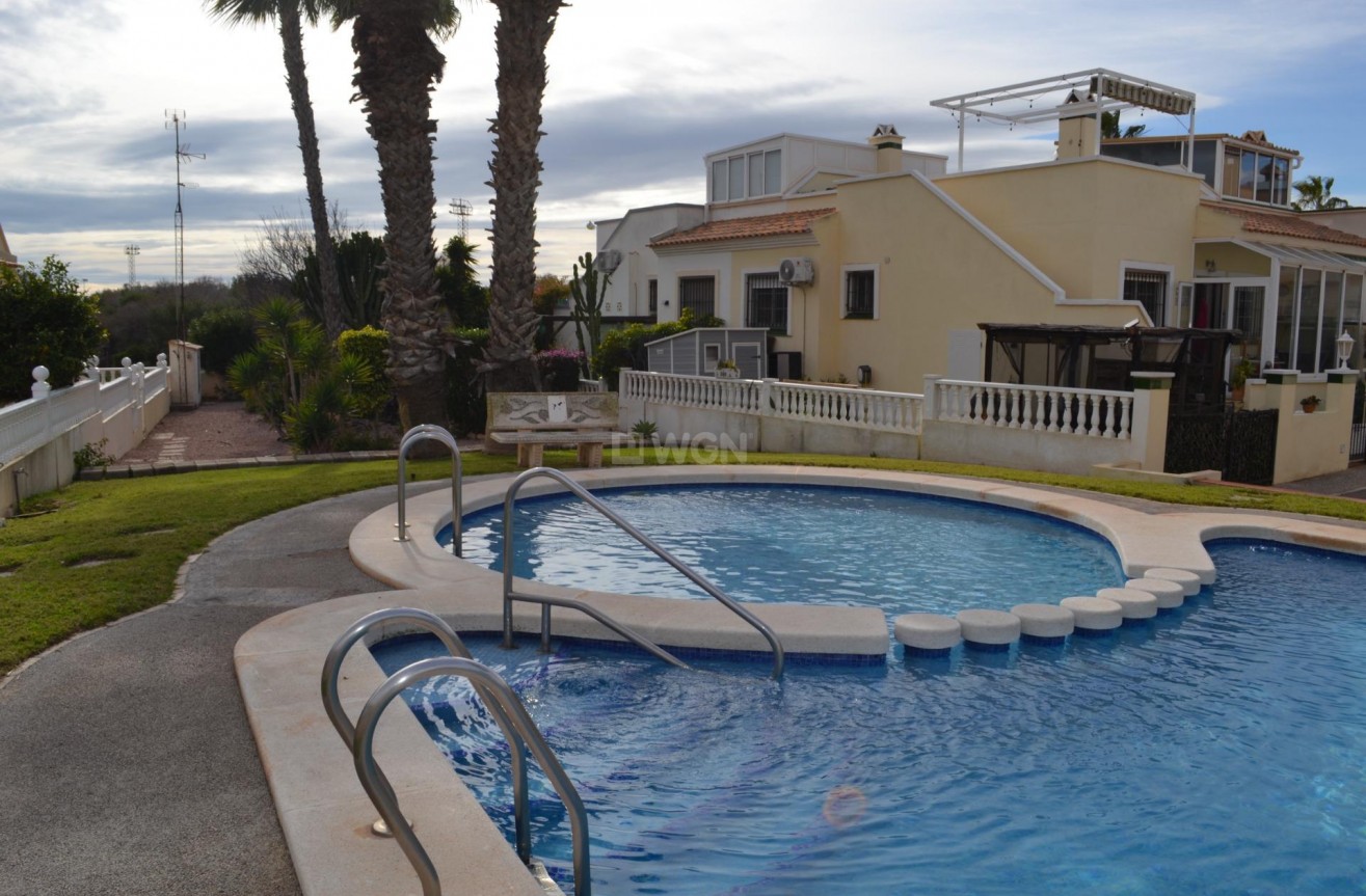 Odsprzedaż - Villa - Orihuela Costa - La Zenia