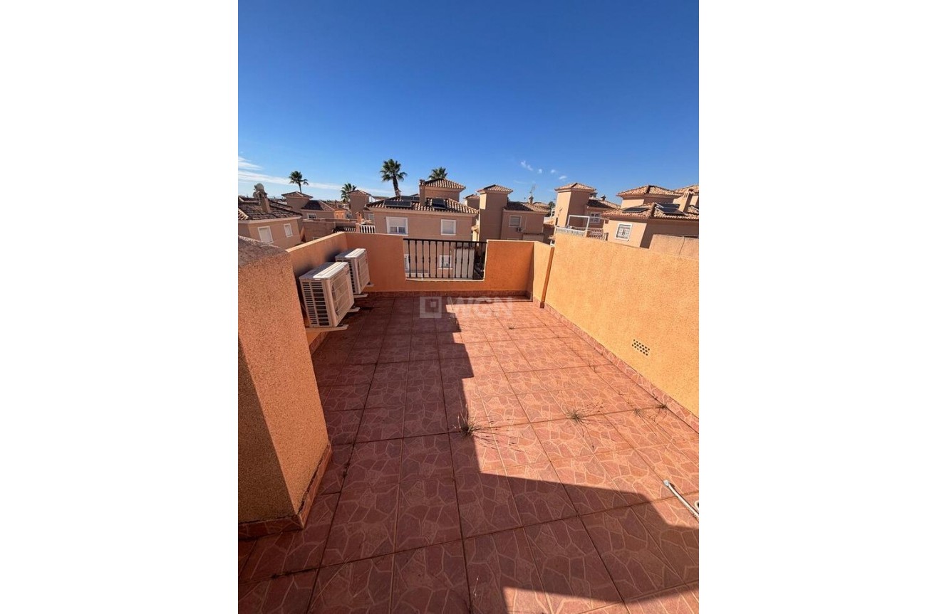 Odsprzedaż - Kamienica - Los Altos - Costa Blanca