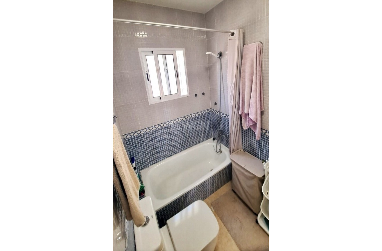 Resale - Townhouse - Villamartin - Costa Blanca