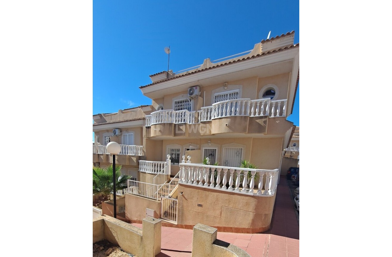 Resale - Townhouse - Villamartin - Costa Blanca