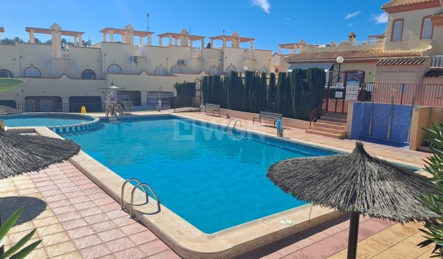 Resale - Townhouse - Villamartin - Costa Blanca