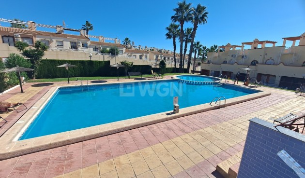 Resale - Townhouse - Villamartin - Costa Blanca