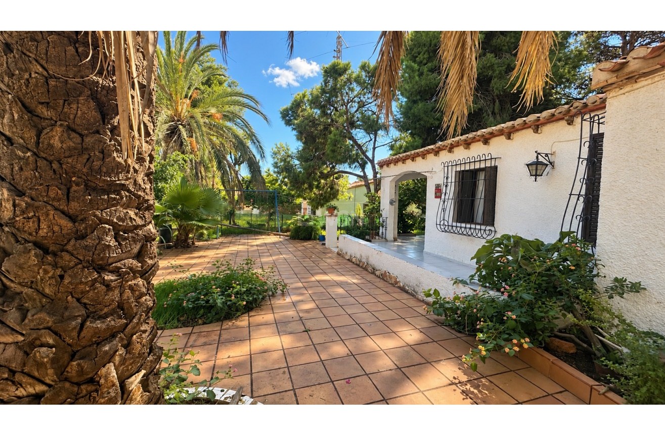 Odsprzedaż - Villa - Orihuela Costa - Costa Blanca