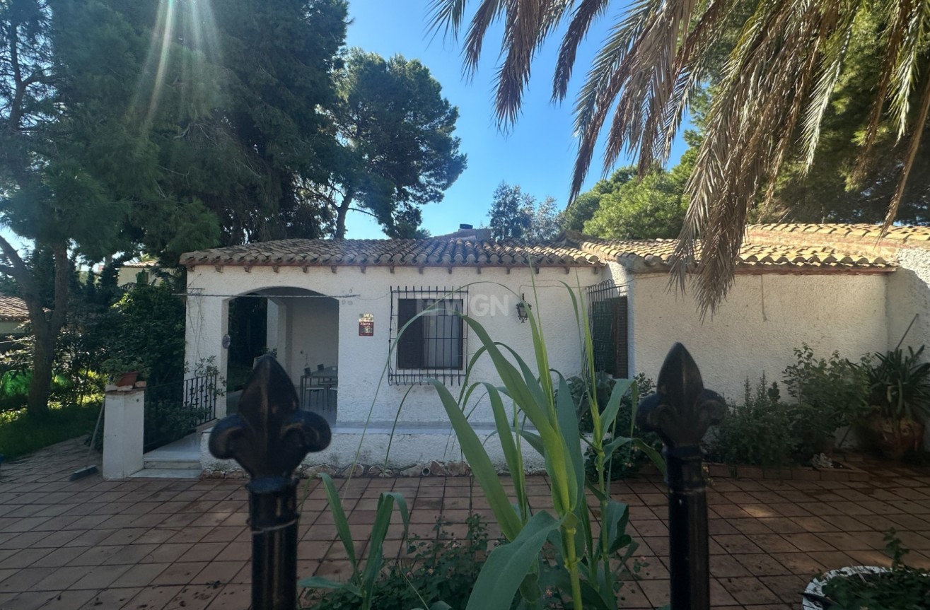 Odsprzedaż - Villa - Orihuela Costa - Costa Blanca