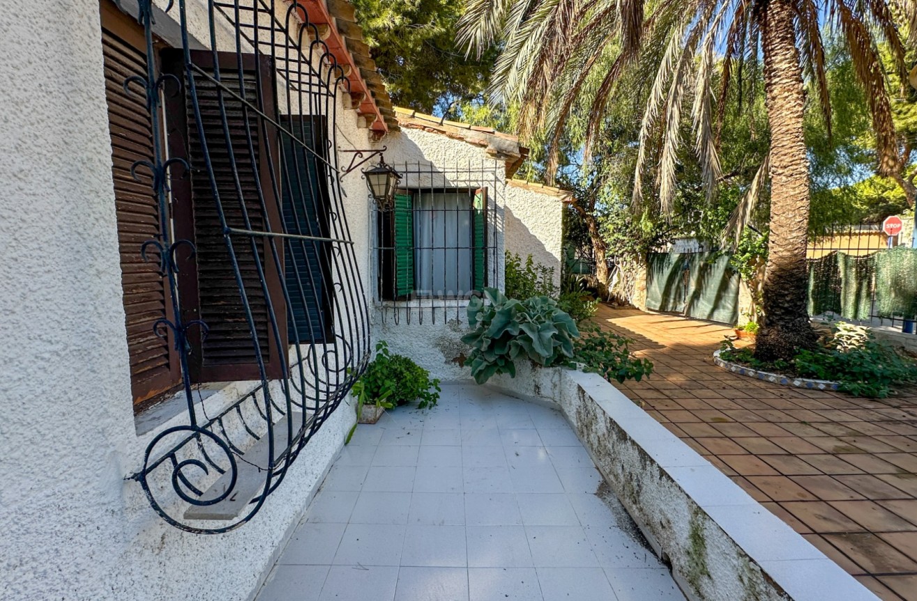 Odsprzedaż - Villa - Orihuela Costa - Costa Blanca