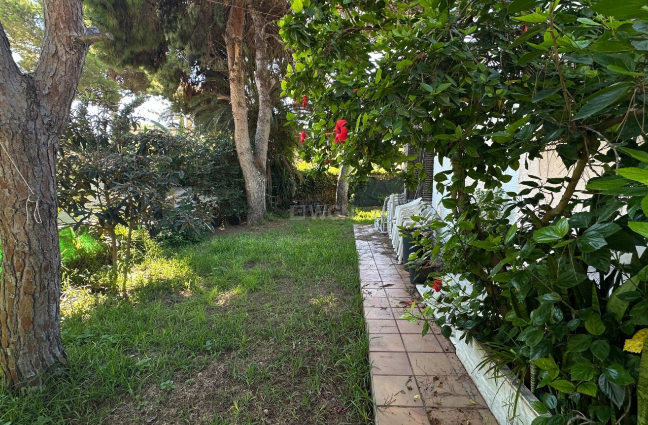Odsprzedaż - Villa - Orihuela Costa - Costa Blanca