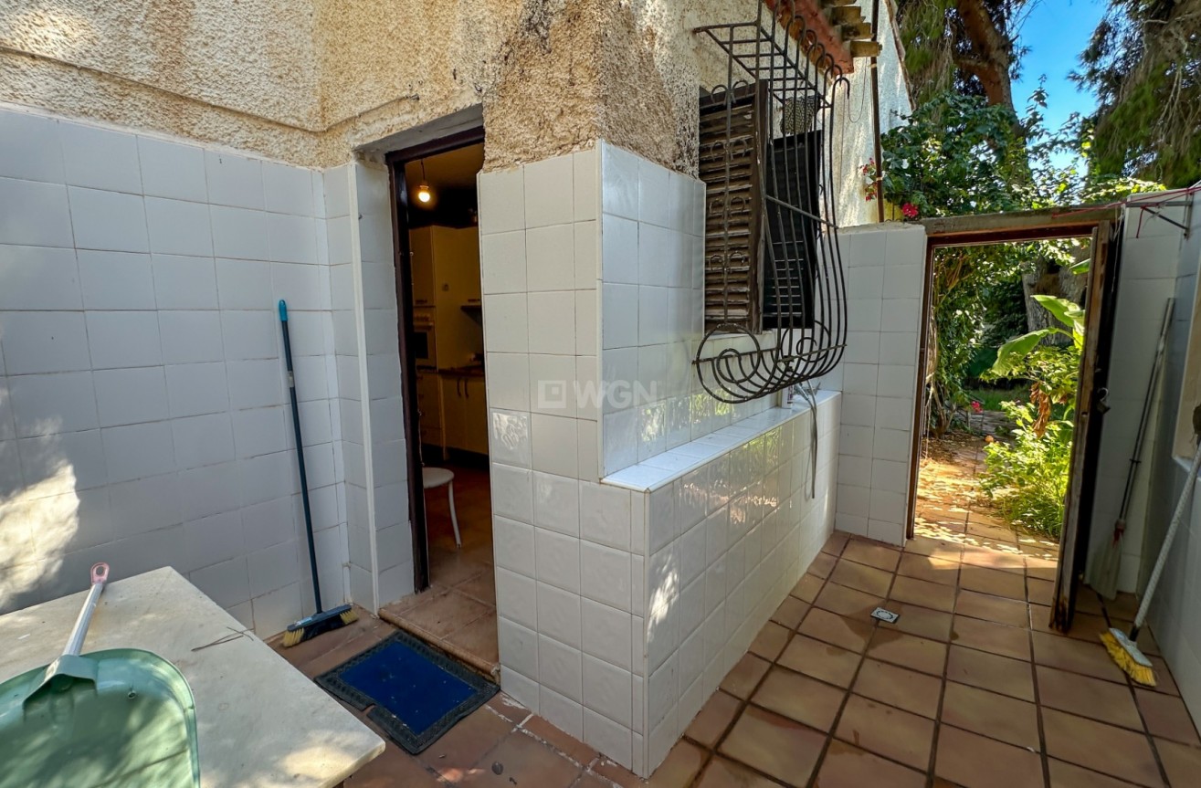 Odsprzedaż - Villa - Orihuela Costa - Costa Blanca