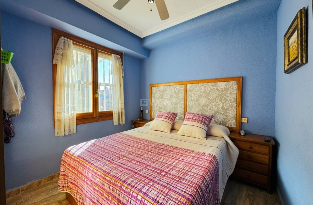 Resale - Apartment / flat - La Mata - Costa Blanca