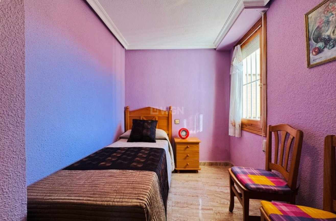 Resale - Apartment / flat - La Mata - Costa Blanca