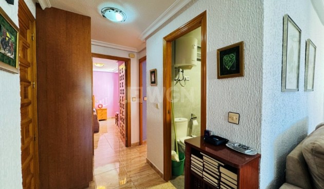 Resale - Apartment / flat - La Mata - Costa Blanca