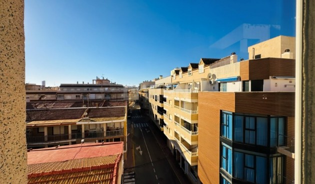 Resale - Apartment / flat - La Mata - Costa Blanca