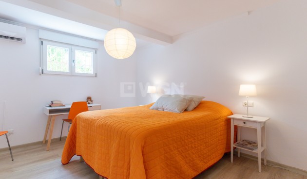 Odsprzedaż - Villa - Punta Prima - Costa Blanca