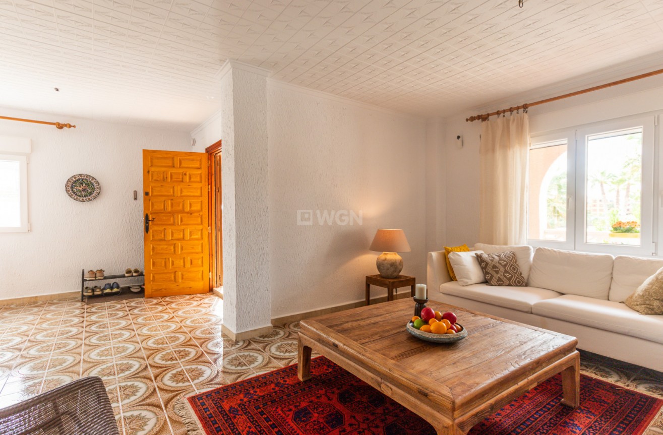 Odsprzedaż - Villa - Punta Prima - Costa Blanca
