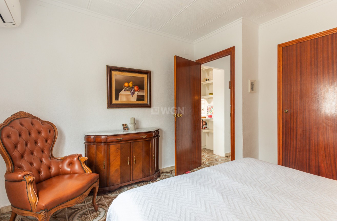 Odsprzedaż - Villa - Punta Prima - Costa Blanca