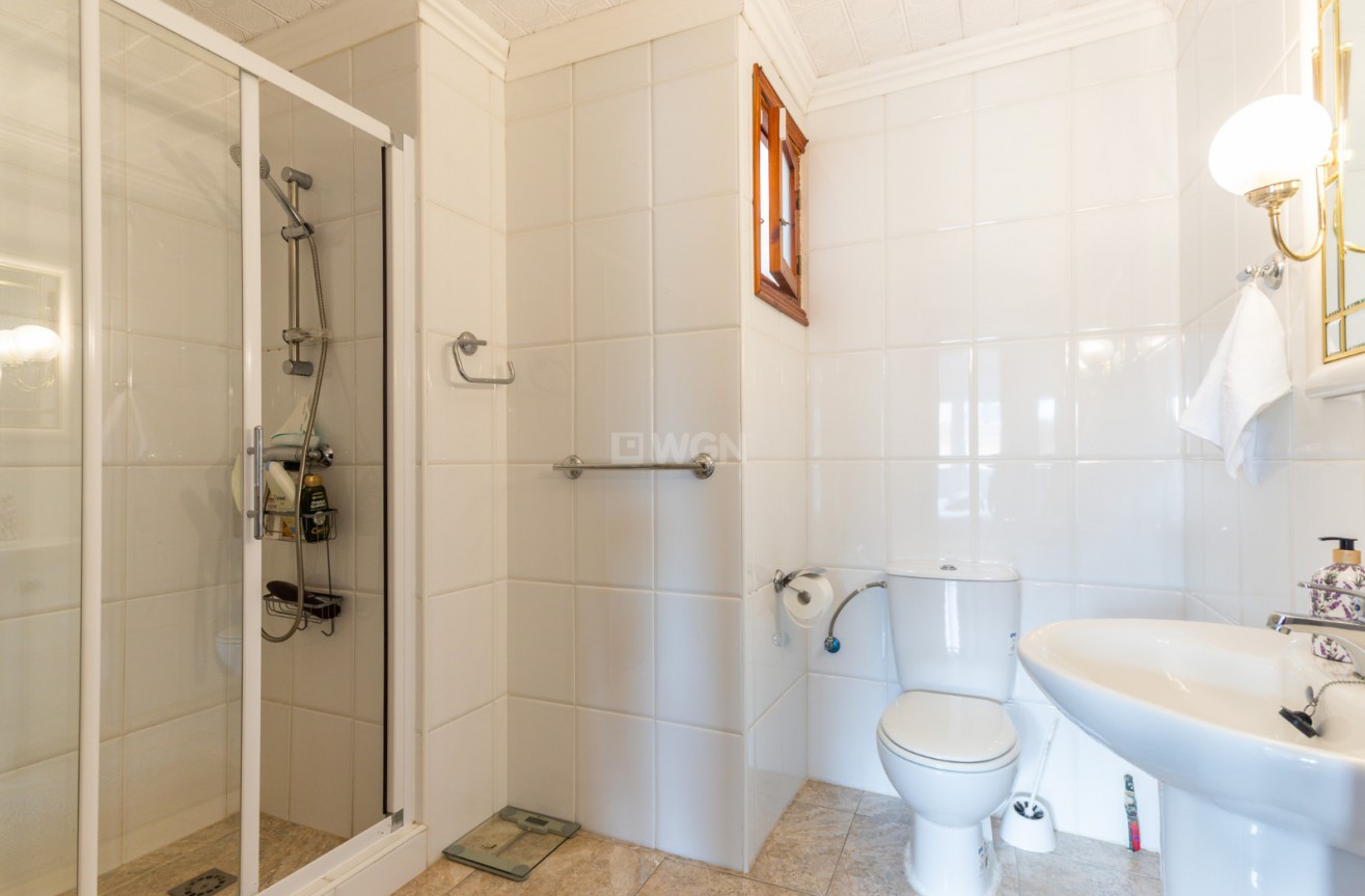Odsprzedaż - Villa - Punta Prima - Costa Blanca