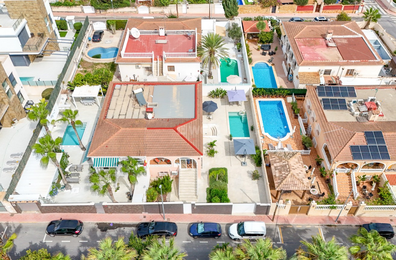 Odsprzedaż - Villa - Punta Prima - Costa Blanca