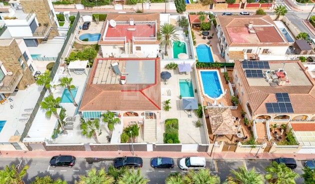 Odsprzedaż - Villa - Punta Prima - Costa Blanca