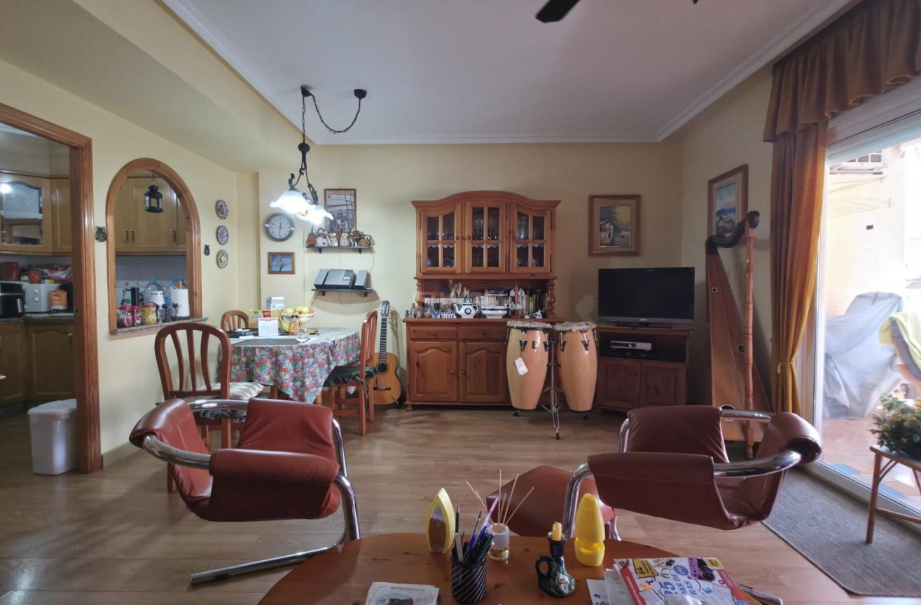 Reventa - Apartamento / piso - Torrevieja - Playa del Cura