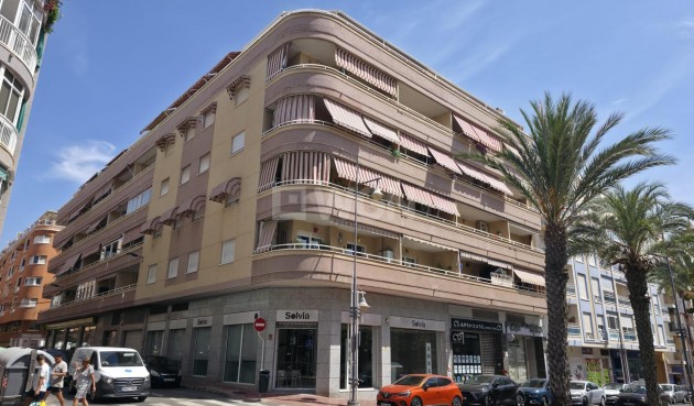 Reventa - Apartamento / piso - Torrevieja - Playa del Cura