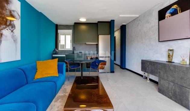 Reventa - Apartamento / piso - Torrevieja - Estacion De Autobuses