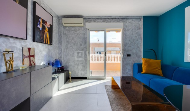 Reventa - Apartamento / piso - Torrevieja - Estacion De Autobuses