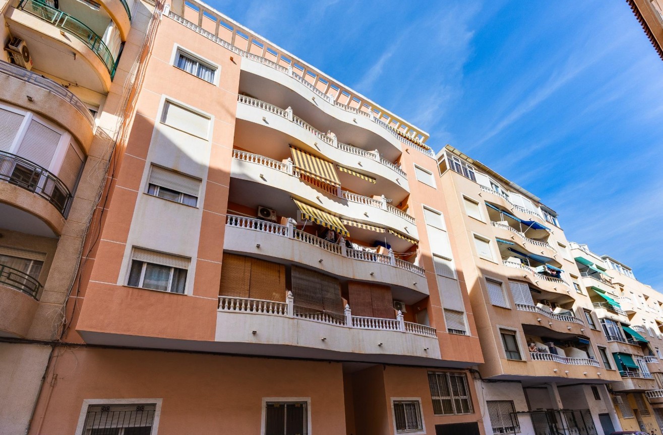 Reventa - Apartamento / piso - Torrevieja - Estacion De Autobuses