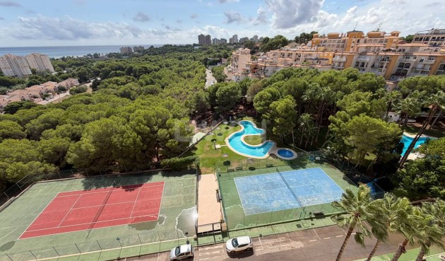 Resale - Apartment / flat - Dehesa de Campoamor
