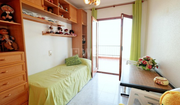 Odsprzedaż - Daszek - Torrevieja - Habaneras